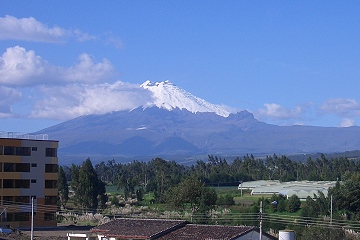 Cotopaxi, fast 6.000 m hoch
