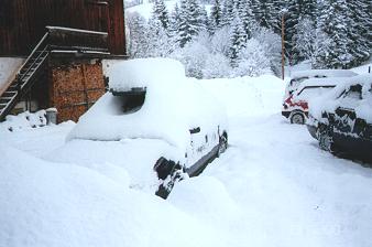 ... und schon wieder schaufeln !