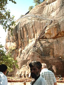 Auf halber H�he zum 400 Meter hohen Gipfelplateau