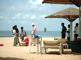 Verk�ufer am Strand